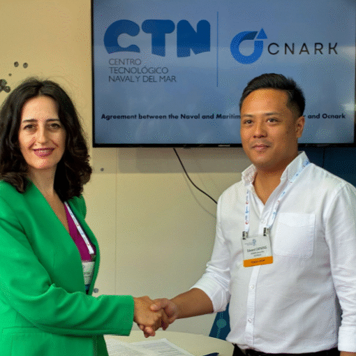 Noelia Ortega (CTN) and Edward Capapas (OCNARK)