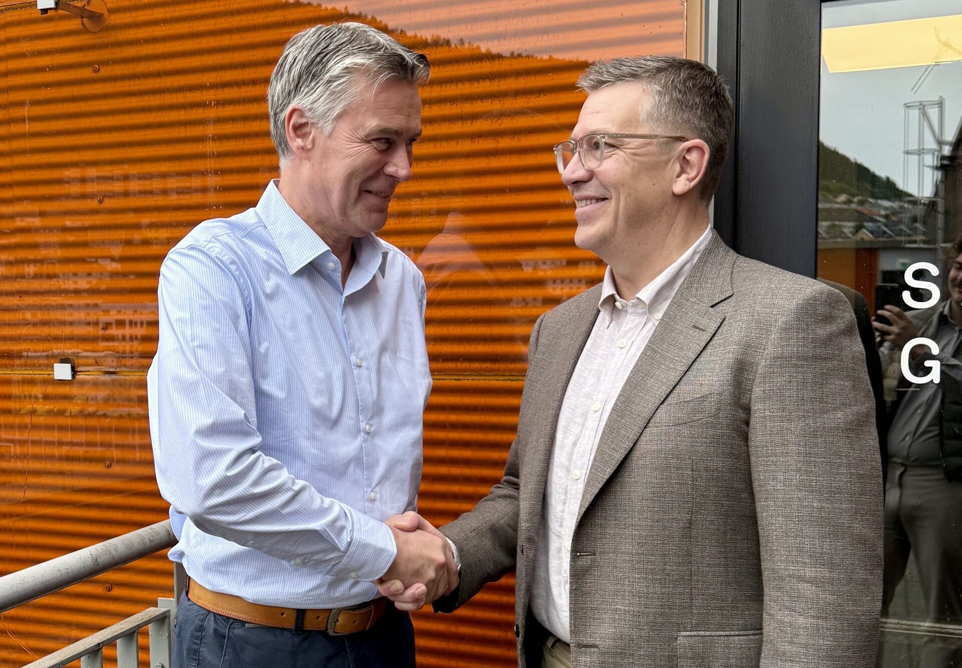 Jan Olav Langeland, CEO Salmon Group, and Charlie Granfelt, CEO WellFish Tech.